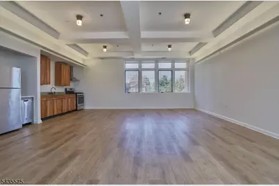 2000 West St, Union City, NJ 07087 - Photo 8