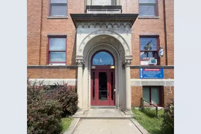 2000 West St, Union City, NJ 07087 - Photo 2