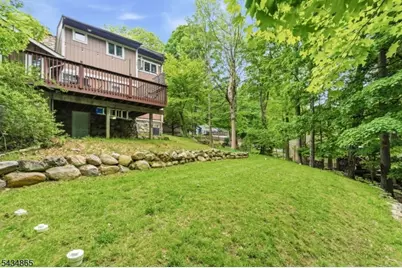 158 Glenside Trl, Byram Township, NJ 07871 - Photo 36
