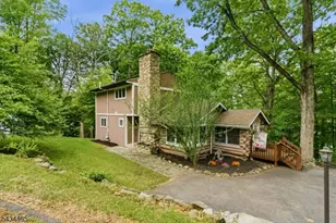 158 Glenside Trail, Byram Township, NJ 07871 - Photo 4