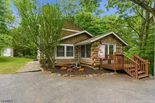 158 Glenside Trail, Byram Township, NJ 07871 - Photo 2