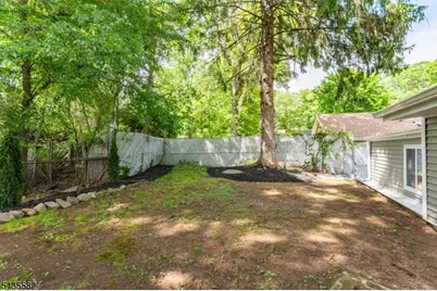 116 Bucknell Trl, Hopatcong, NJ 07843 - Photo 32