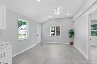 116 Bucknell Trl, Hopatcong, NJ 07843 - Photo 8