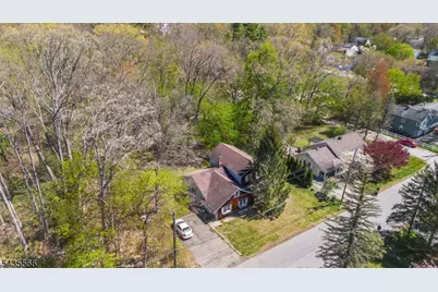 11 Greenbrook Dr, West Milford, NJ 07480 - Photo 18