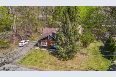 11 Greenbrook Dr, West Milford, NJ 07480 - Photo 16