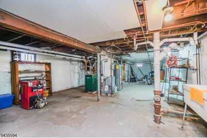 105 Louis St, New Brunswick, NJ 08901 - Photo 32
