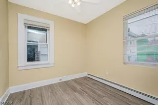 105 Louis St, New Brunswick, NJ 08901 - Photo 10