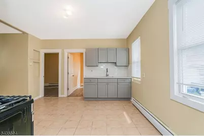 105 Louis St, New Brunswick, NJ 08901 - Photo 6
