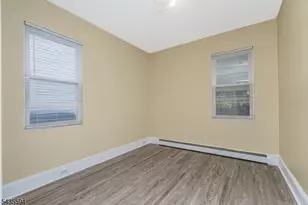 105 Louis St, New Brunswick, NJ 08901 - Photo 12