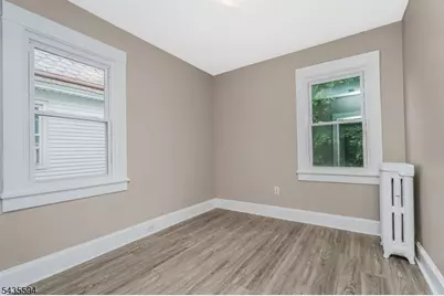 105 Louis St, New Brunswick, NJ 08901 - Photo 22
