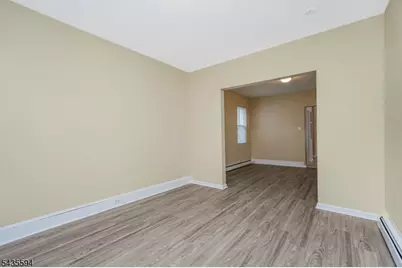 105 Louis St, New Brunswick, NJ 08901 - Photo 18