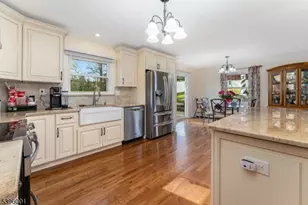 417 Mountain Rd, Readington, NJ 08833 - Photo 10