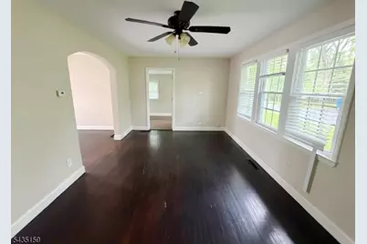 156 Harding Ave, North Plainfield, NJ 07063 - Photo 2