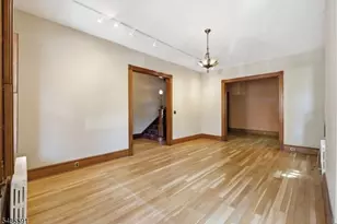 92 N Union St, Lambertville, NJ 08530 - Photo 12