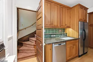92 N Union St, Lambertville, NJ 08530 - Photo 28
