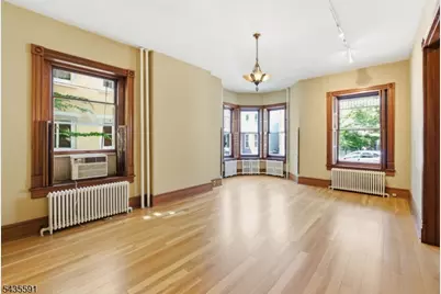 92 N Union St, Lambertville, NJ 08530 - Photo 10
