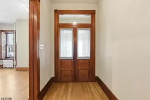 92 N Union St, Lambertville, NJ 08530 - Photo 8