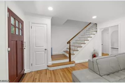 400 Hobart Ave, Millburn, NJ 07078 - Photo 2