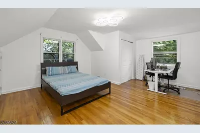 400 Hobart Ave, Millburn, NJ 07078 - Photo 14