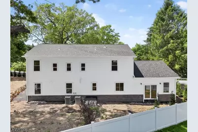 35 Stanhope Rd, Sparta Township, NJ 07871 - Photo 4