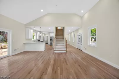 35 Stanhope Rd, Sparta Township, NJ 07871 - Photo 2