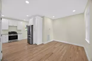 35 Stanhope Rd, Sparta Township, NJ 07871 - Photo 22