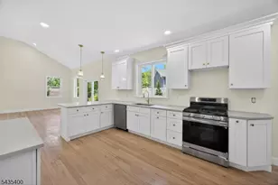 35 Stanhope Rd, Sparta Township, NJ 07871 - Photo 26
