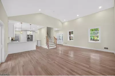 35 Stanhope Rd, Sparta Township, NJ 07871 - Photo 4
