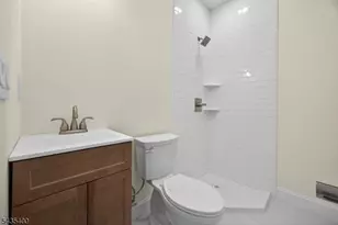 35 Stanhope Rd, Sparta Township, NJ 07871 - Photo 44
