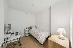 160 1st St Unit, Jersey City, NJ 07302 - Photo 6