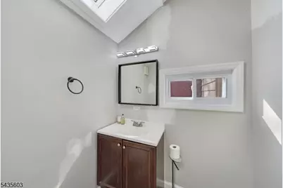 51 Cedar St, Nutley, NJ 07110 - Photo 22