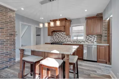 51 Cedar St, Nutley, NJ 07110 - Photo 4