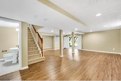6 Young, Bridgewater, NJ 08807 - Photo 24