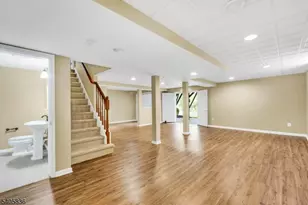 6 Young, Bridgewater, NJ 08807 - Photo 24
