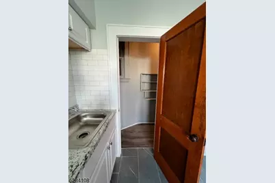 204 Columbia Ave, Irvington, NJ 07111 - Photo 32