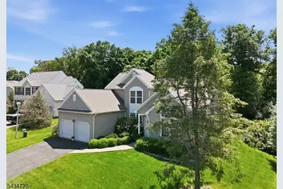66 Canada Goose Dr, Allamuchy Township, NJ 07840 - Photo 2