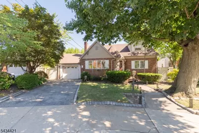 347 Westview Ave, Fort Lee, NJ 07024 - Photo 1