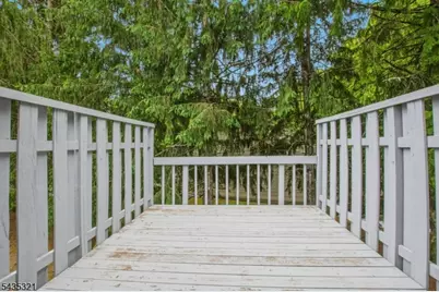 21 Quail Ct, Hardyston Township, NJ 07419 - Photo 6
