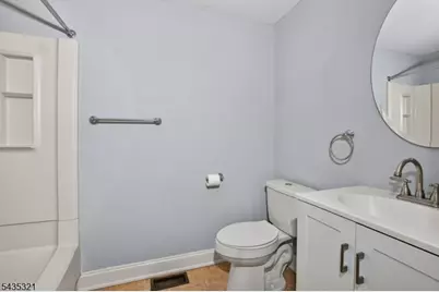 21 Quail Ct, Hardyston Township, NJ 07419 - Photo 12