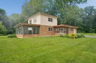 3 Cedar Court, Roosevelt Boro, NJ 08555 - Photo 1