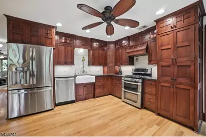 3811 Park Ave, Edison, NJ 08820 - Photo 12