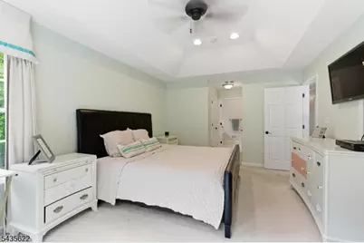 18 Birchwood Ln, North Haledon, NJ 07508 - Photo 16