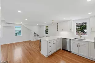 333 Florence Ave, Hawthorne, NJ 07506 - Photo 6