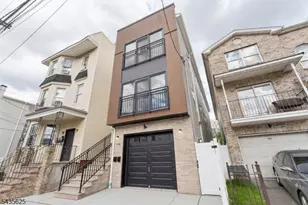 910 Bergen St, Newark, NJ 07112 - Photo 10