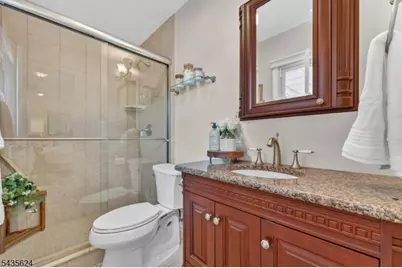 117 Idolstone Ln, Aberdeen Township, NJ 07747 - Photo 22