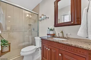 117 Idolstone Ln, Aberdeen Township, NJ 07747 - Photo 22