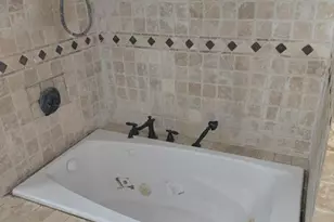 377 Halsted St, East Orange, NJ 07018 - Photo 10