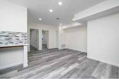 287 Orange St Apt 2, Newark, NJ 07103 - Photo 8