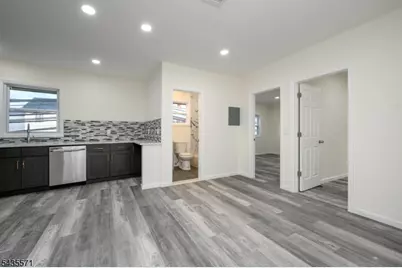 287 Orange St Apt 2, Newark, NJ 07103 - Photo 6