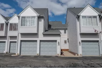 3 Constitution Ct, Montville Township, NJ 07045 - Photo 2